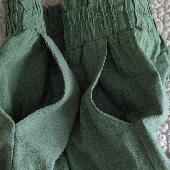 Kendall Lane XS Green High Waist Shorts With Pockets - Picture 11 of 11